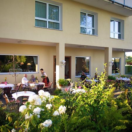 Hotel & Restaurant Dornweiler Hof Illertissen Esterno foto